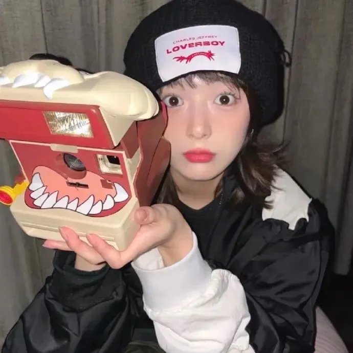 人工性智能